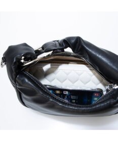 UNBILLION 【テレビ ドラマ着用アイテム】カシュカシュ cachecache / メタルアクセントパフィミニショルダー