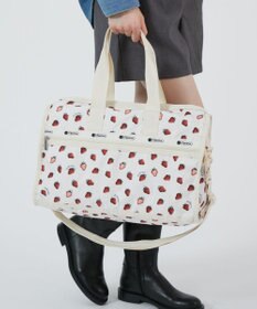 LeSportsac DELUXE MED WEEKENDER/ビタースウィートベリー