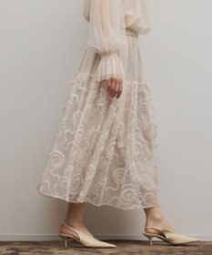 GRACE CONTINENTAL 刺繍チュールスカート