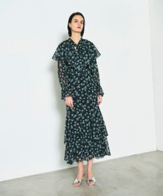 GRACE CONTINENTAL スモールフラワーケープトップ