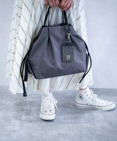 style code 【PADMA/パドマ】カードケース付　ナイロン巾着トートバッグ