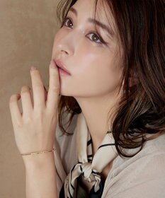 Tiaclasse ストーンワイヤーバングル