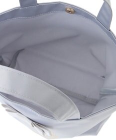 Maison de FLEUR フレームロゴサテンバッグ