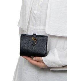 LANVIN en Bleu リュバン コンパクト二つ折り財布