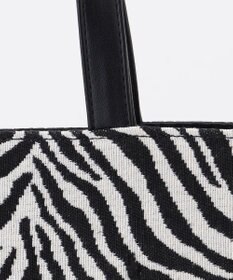 ANY 【A4サイズ収納可】ゼブラジャガード柄トートバッグ