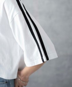 WEGO ライングラフィックショートT