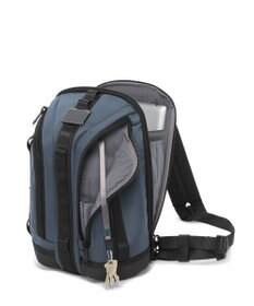 TUMI ALPHA BRAVO 「ナイト」スリング