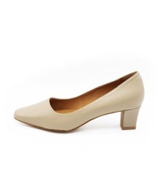 APOM スクエアトゥプレーンパンプス50