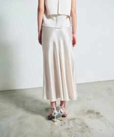 GRACE CONTINENTAL サテンバイアスロングスカート