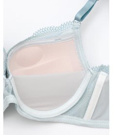 une nana cool Happy bloom ぷっくり上胸と背中すっきり BRAGENIC