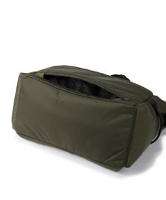 ZERO HALLIBURTON DICROS SOLOシリーズ ロッカートート LL ZHG-B DS 85017