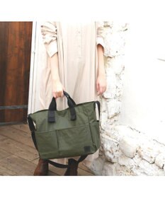 Regalo Felice 【水や汚れを気にせず使える / 大容量】ショルダー付きトート / REGALO