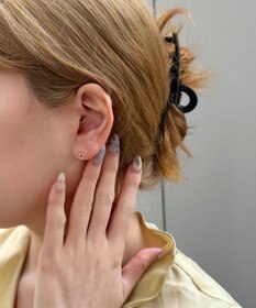 Phoebe 〈金属アレルギー対応〉タイニーレクタングルビジューピアス(片耳)　小粒/小さい/小さめ/セカンドホール