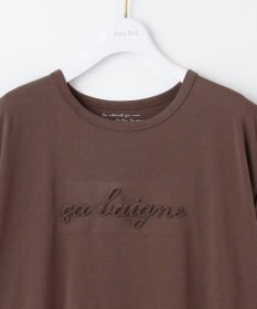 ANY SIS エンボスロゴ Tシャツ
