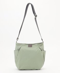 Y'SACCS 【ナイロンタフタ】トラベルショルダー