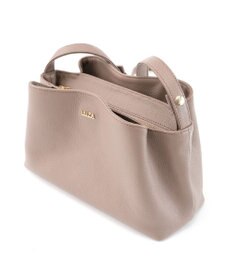 IBIZA イニシオ　牛革　ショルダーバッグ