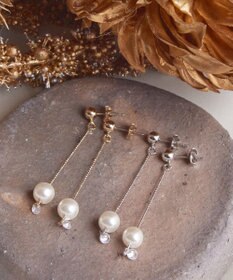 Tiaclasse パールロングピアス