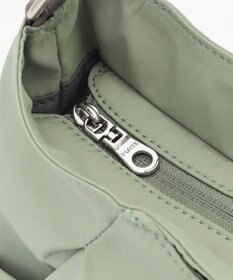 Y'SACCS 【ナイロンタフタ】トラベルショルダー