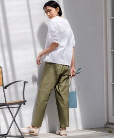 23区 【SLOW/洗える】バックサテンストレッチ ベイカーパンツ