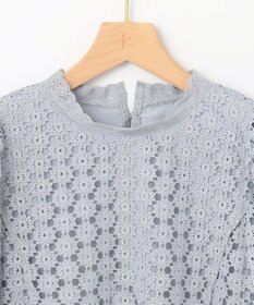 組曲 S 【WEB限定】フラワーレース ペプラムトップス