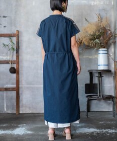 muuc 〈ドライタッチ高品質コットン生地〉ウエスト紐付き ヒルガオ刺繍の半袖ワンピース