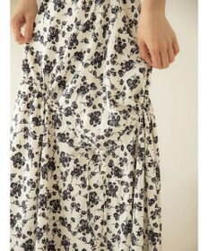 earth music&ecology ドロストギャザーフレアスカート