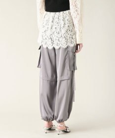 GRACE CONTINENTAL サテンカーゴパンツ