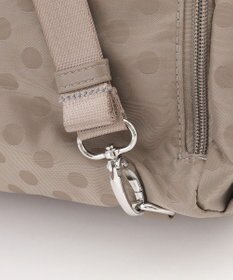 Y'SACCS ドットジャガードポーチ付きリュックサック