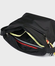 Paul Smith PSライトポリエステル ショルダーバッグ