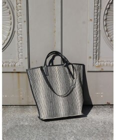 MORROW by thank 【A4サイズ収納可/軽量】VIVIAN MIDDLE