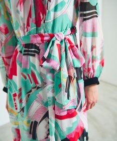 GRACE CONTINENTAL アールデコリゾートプリントワンピース