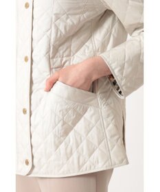 DAKS ライトウェイト フーデッドキルティングブルゾン