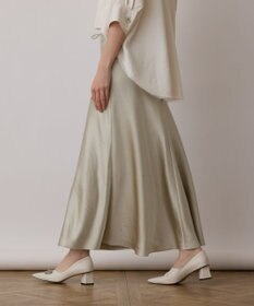 GRACE CONTINENTAL サテンストレッチイージースカート