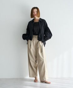 YECCA VECCA ベルト付きカーヴィーパンツ