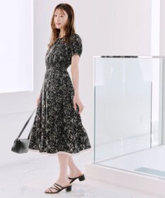 Tiaclasse 【袖が選べる・洗える】配色モノクロ花柄ワンピース