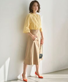 組曲 S 【WEB限定カラーあり】エンブロイダリーレース フレアスリーブブラウス