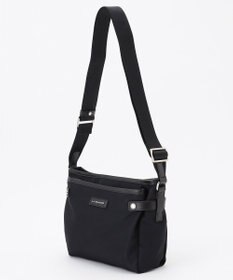 LA BAGAGERIE 【撥水ナイロン】ベーシックポシェット