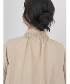 earth music&ecology スタンドフリルミリタリーブルゾン