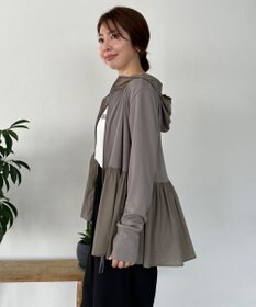 UNFILO ペプラムフーディラッシュガード[2024年版]