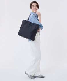 LeSportsac LARGE 2 WAY TOTE/2ウェイビスケットベージュ/ディープシー