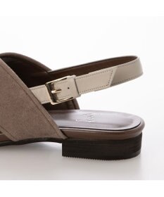 ing <ing>クロスベルトストラップサンダル