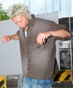 WEGO 【ユニセックス着用ITEM】ブリーチチェックロゴシャツ（SS）