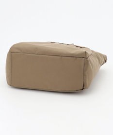 LA BAGAGERIE チャーム付き　ナイロンリュック