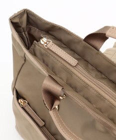 LA BAGAGERIE チャーム付き　ナイロンリュック