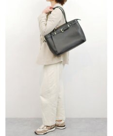 UNBILLION 【テレビ ドラマ着用アイテム】ペルケ perche / WEB限定牛革ソフトA4ベルトトート