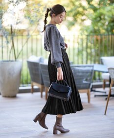 Tiaclasse L 【ウール混】パフスリーブファンシーヤーンニットトップス