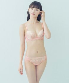 Wing 【スキマフィットブラ】　すきまを埋めてボリュームアップ　ふわふわもちもち触感　ウイング／ワコール　KB2362