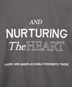 AMERICAN HOLIC NURTURING 刺繍ロゴロンT