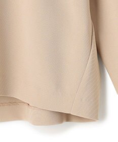 BEIGE， RUE / ドライタッチVネック配色ステッチブラウス