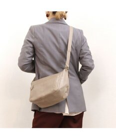 UNBILLION アトランタ ATLANTA / 牛革ファスナーショルダー